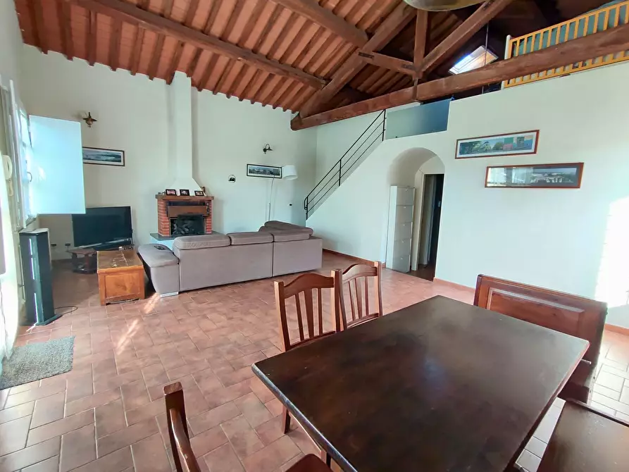 Immagine 7 di Villetta a schiera in vendita  a San Giuliano Terme