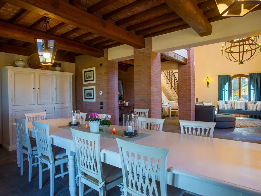 Immagine 22 di Villa in vendita  a Peccioli