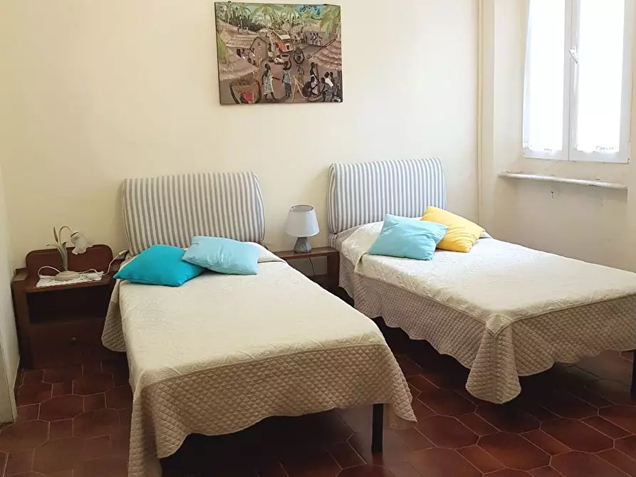 Immagine 16 di Villetta a schiera in vendita  a Viareggio