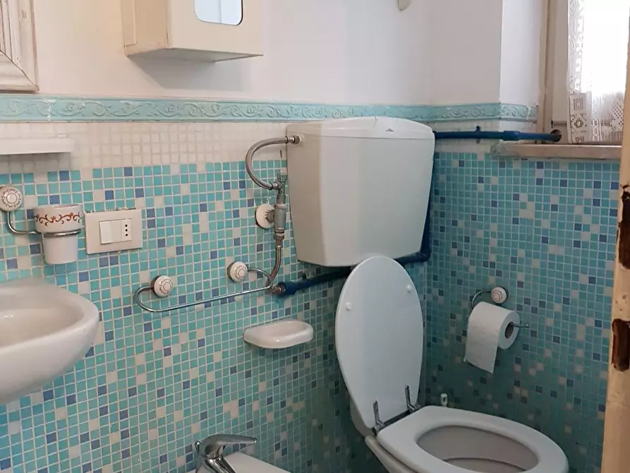 Immagine 22 di Villetta a schiera in vendita  a Viareggio