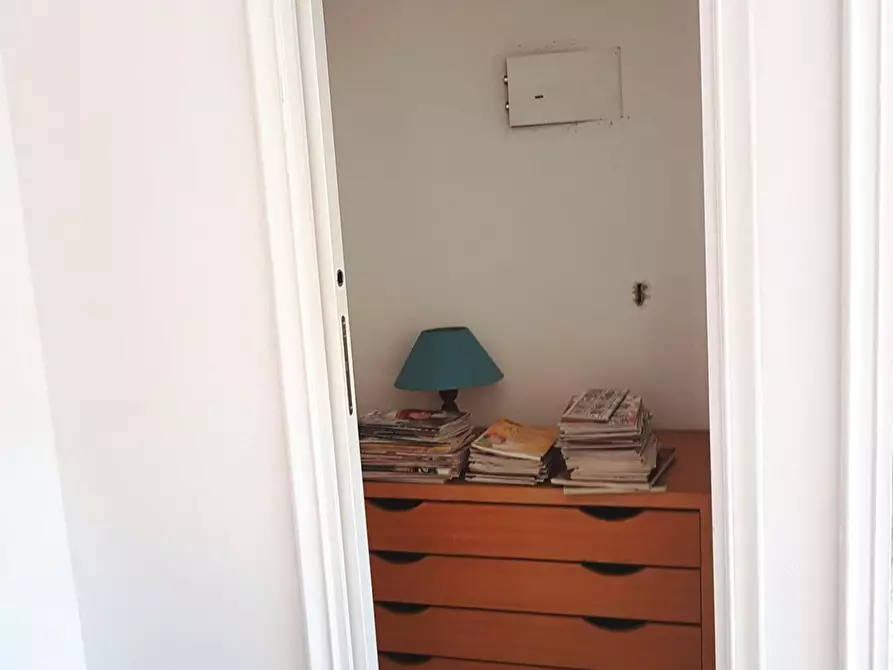 Immagine 10 di Appartamento in vendita  a Viareggio