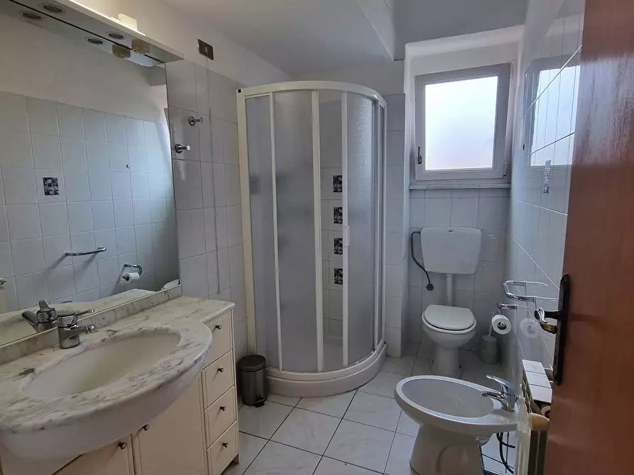 Immagine 15 di Villetta a schiera in vendita  a Viareggio