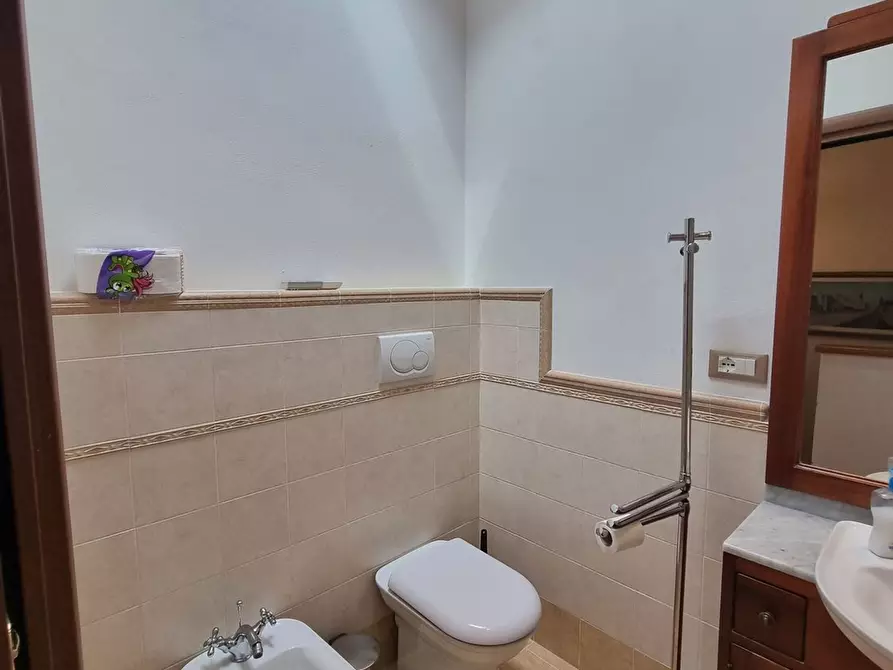 Immagine 6 di Villetta a schiera in vendita  a Viareggio