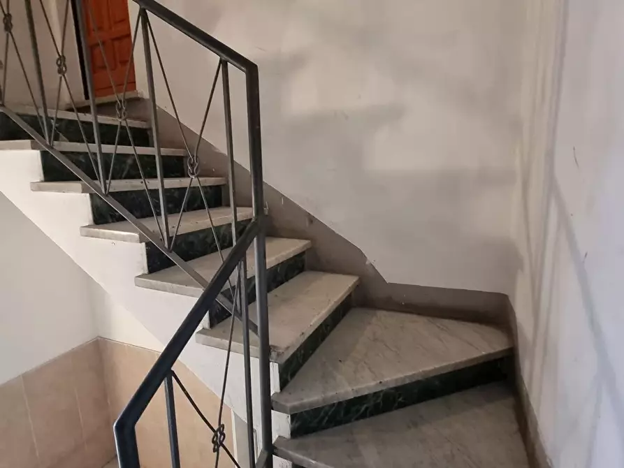 Immagine 19 di Appartamento in vendita  a Viareggio