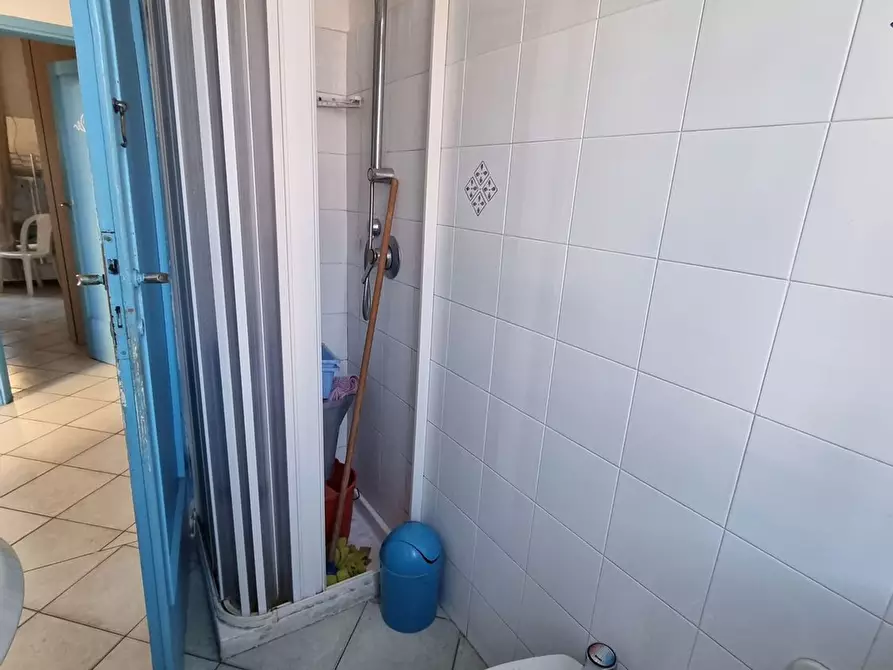 Immagine 17 di Appartamento in vendita  a Viareggio