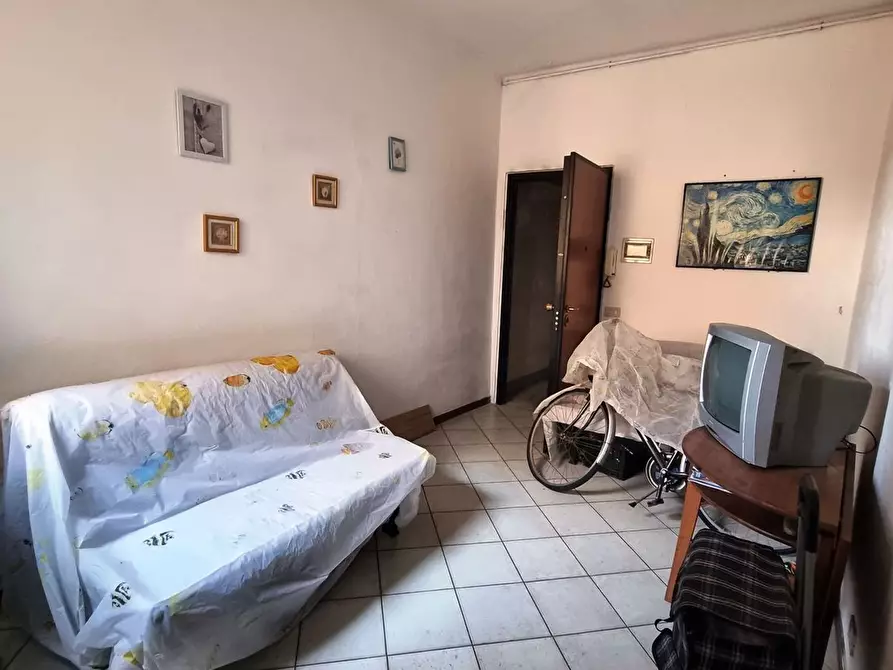 Immagine 7 di Appartamento in vendita  a Viareggio