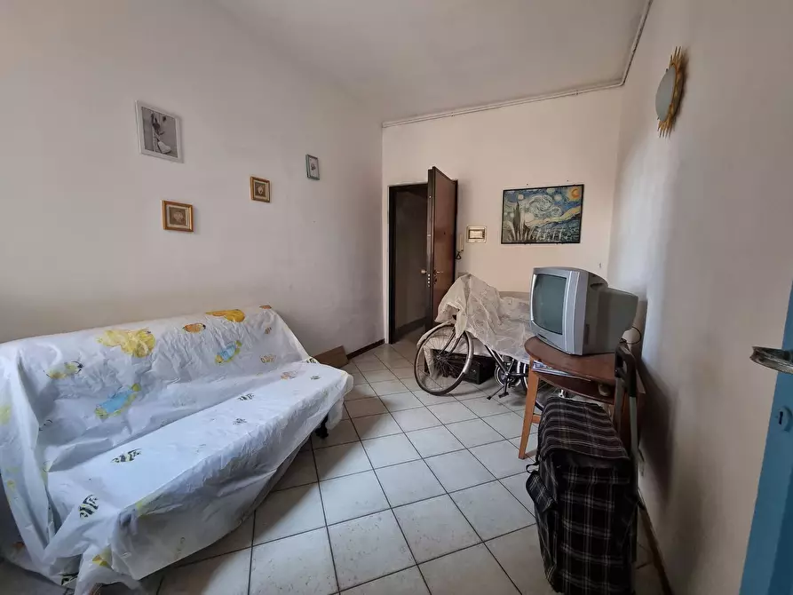 Immagine 3 di Appartamento in vendita  a Viareggio