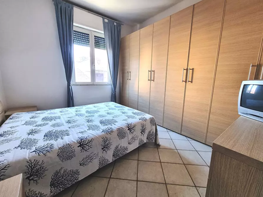 Immagine 13 di Appartamento in vendita  a Viareggio