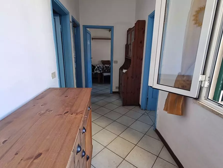 Immagine 11 di Appartamento in vendita  a Viareggio