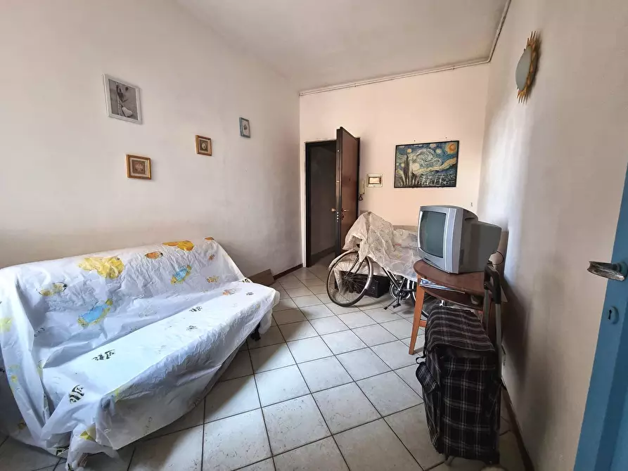 Immagine 4 di Appartamento in vendita  a Viareggio