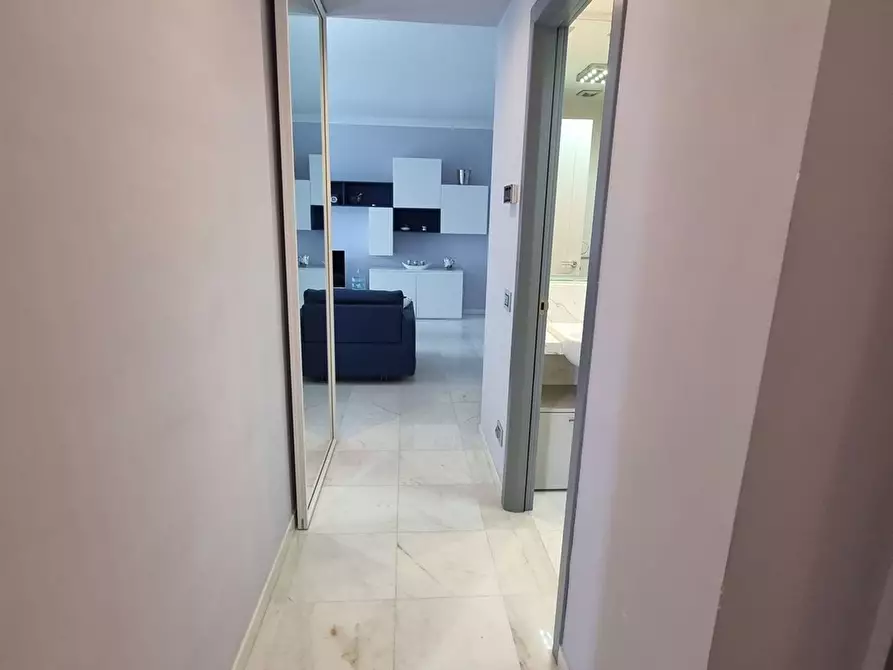 Immagine 15 di Appartamento in vendita  a Viareggio