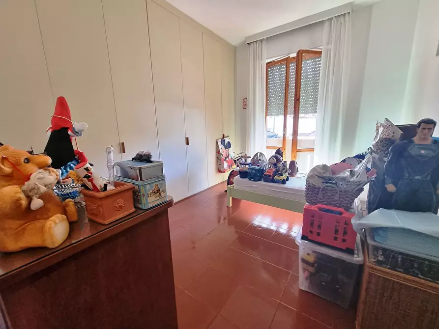 Immagine 19 di Appartamento in vendita  a Viareggio