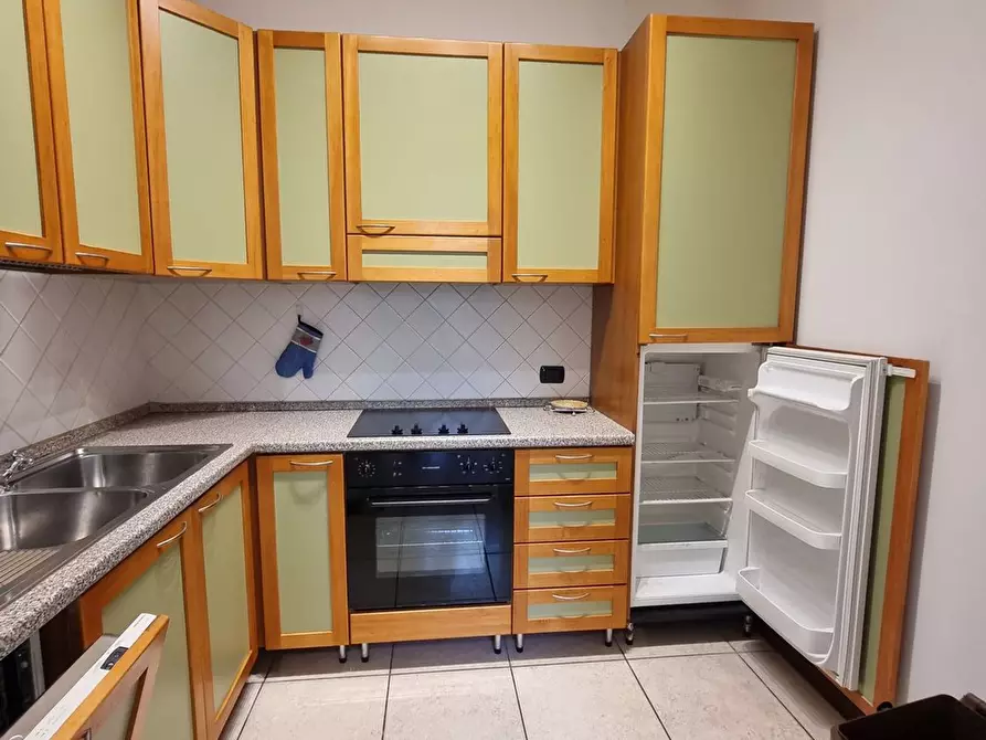 Immagine 6 di Appartamento in affitto  a Viareggio