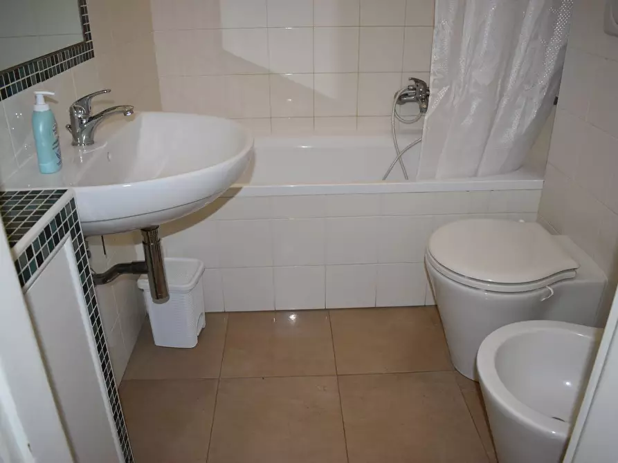 Immagine 25 di Appartamento in affitto  a Lecce