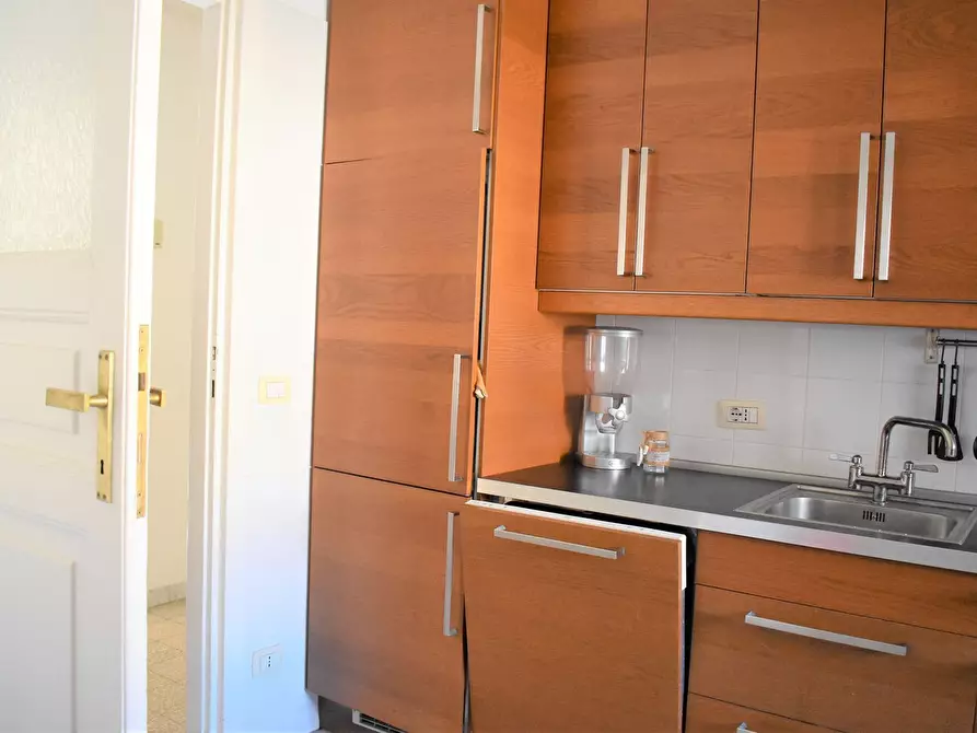 Immagine 14 di Appartamento in affitto  a Lecce