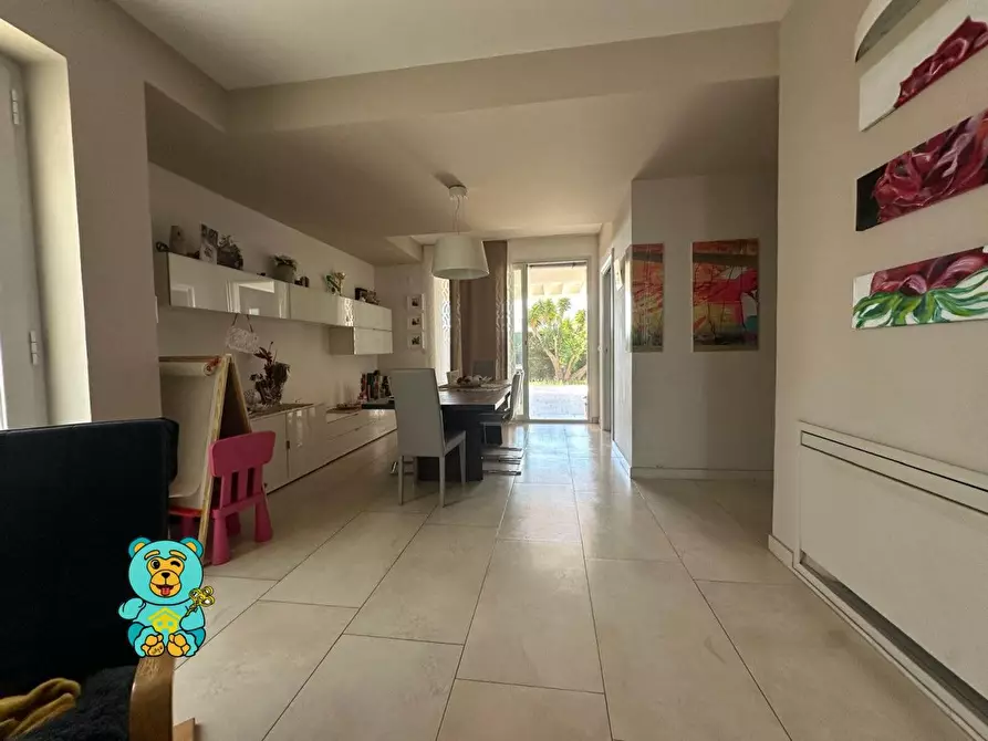 Immagine 3 di Villa in vendita  a Melendugno