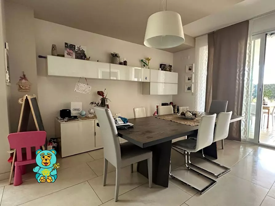 Immagine 2 di Villa in vendita  a Melendugno