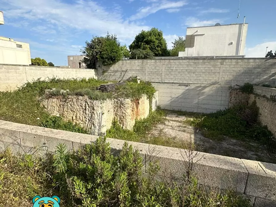 Immagine 6 di Terreno residenziale in vendita  a Lecce