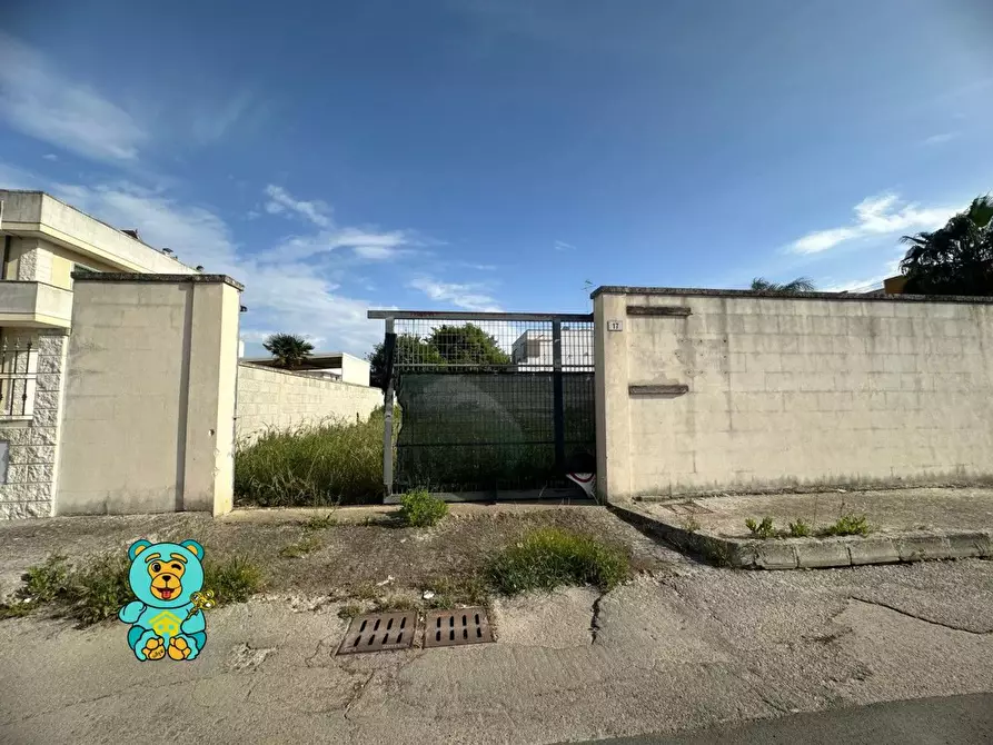 Immagine 5 di Terreno residenziale in vendita  a Lecce