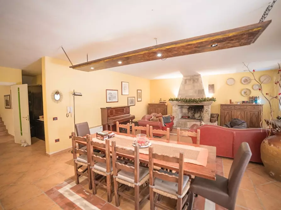 Immagine 98 di Villa in vendita  a Lizzanello