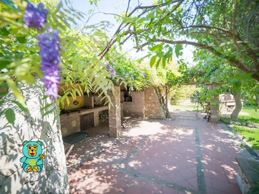 Immagine 8 di Villa in vendita  a Lizzanello