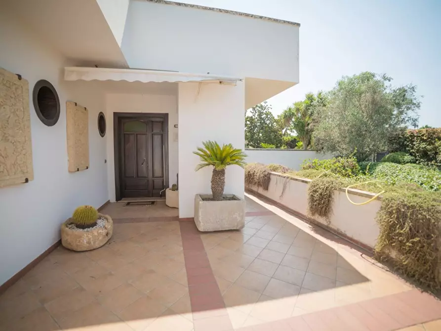 Immagine 30 di Villa in vendita  a Lizzanello
