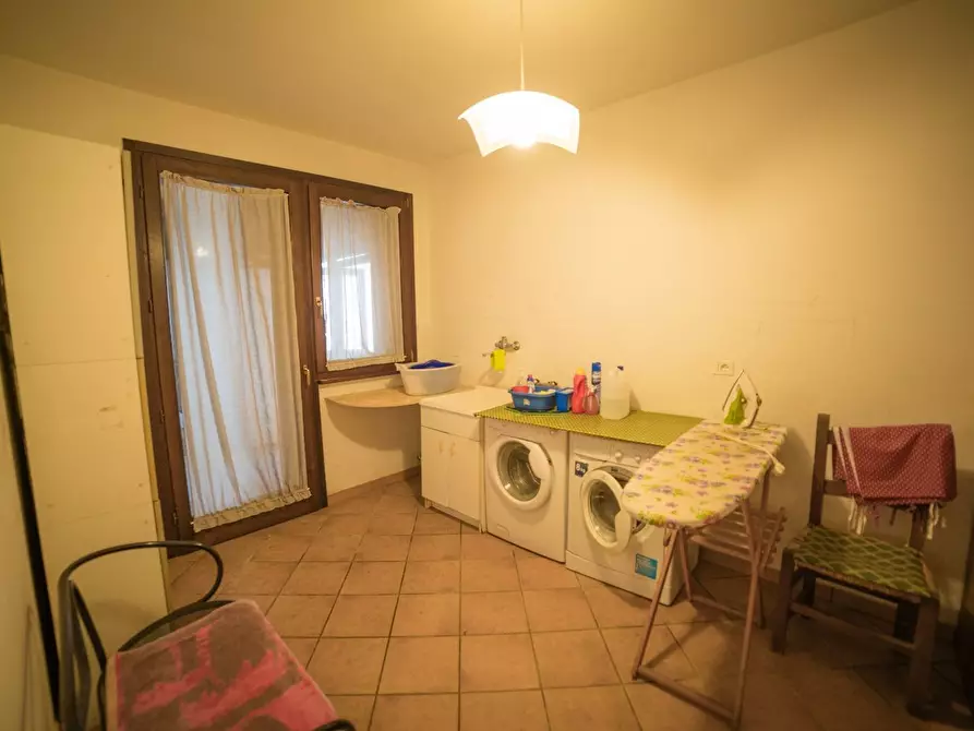 Immagine 107 di Villa in vendita  a Lizzanello