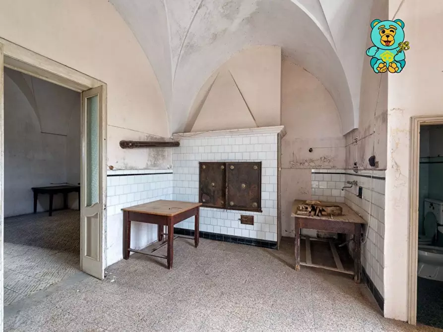 Immagine 12 di Casa indipendente in vendita  a Matino