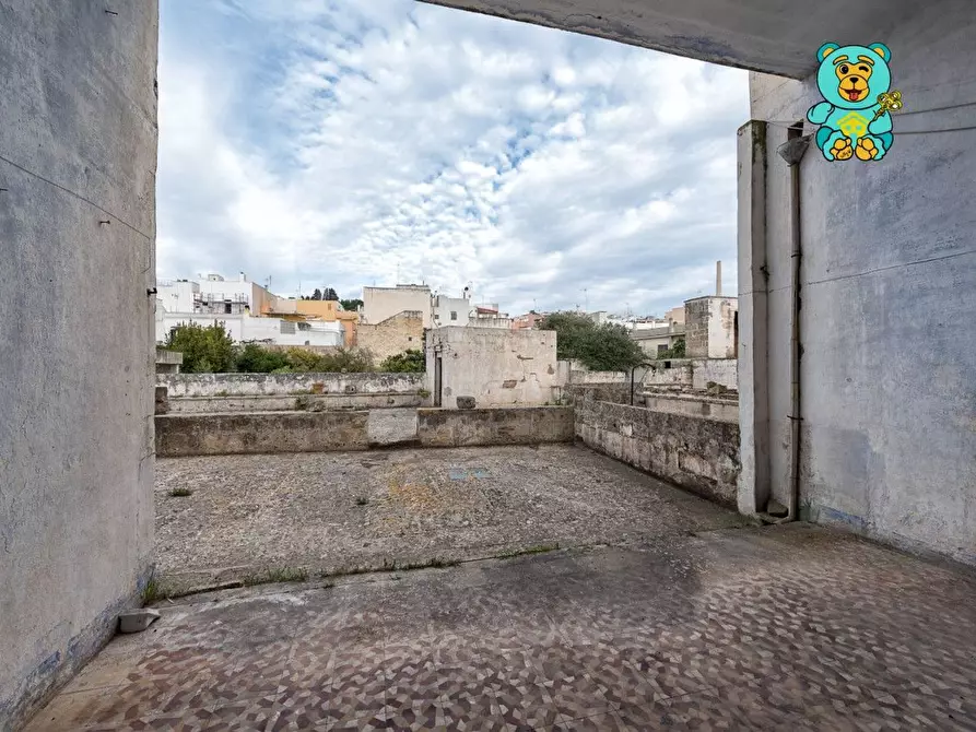 Immagine 16 di Casa indipendente in vendita  a Matino