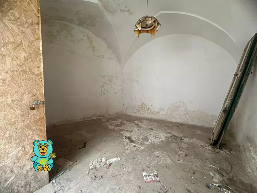 Immagine 15 di Appartamento in vendita  a Matino