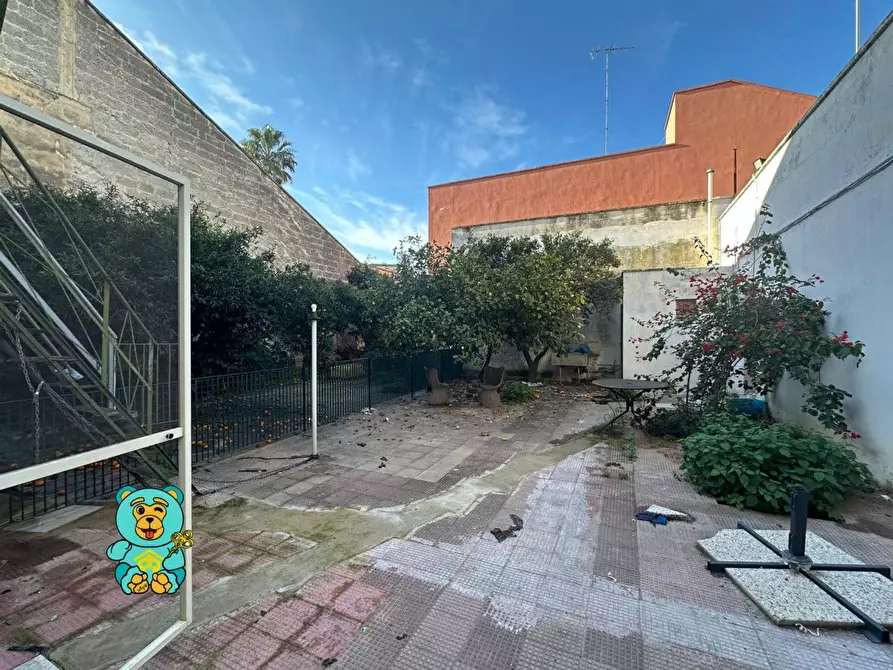 Immagine 30 di Casa indipendente in vendita  a Squinzano