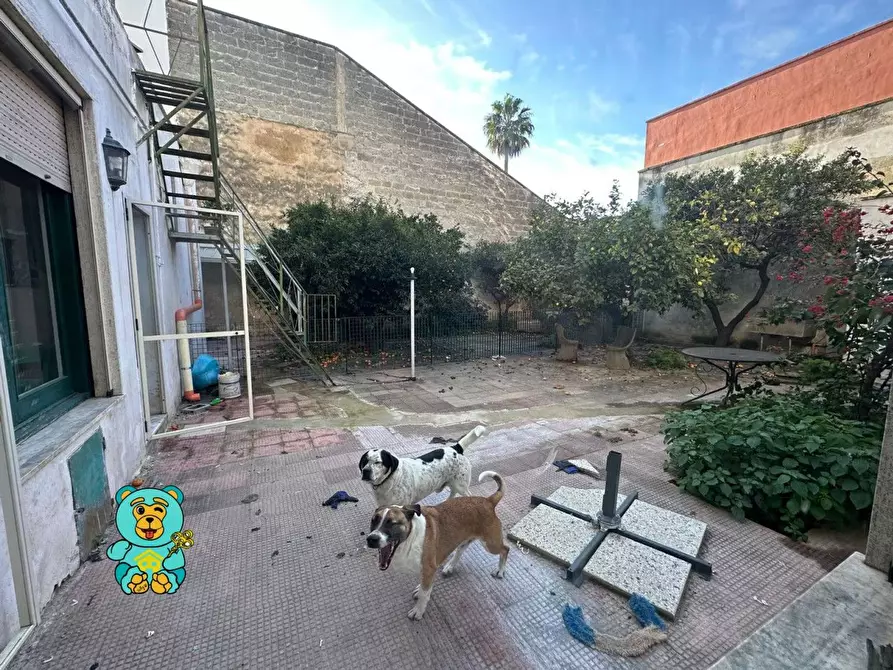 Immagine 33 di Casa indipendente in vendita  a Squinzano