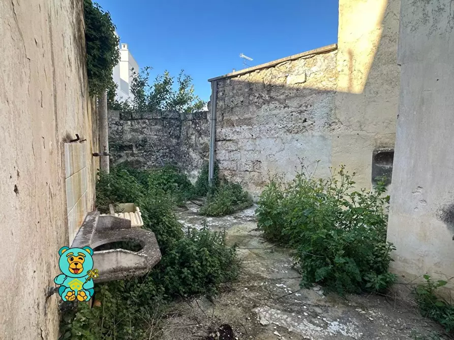 Immagine 6 di Casa indipendente in vendita  a Trepuzzi