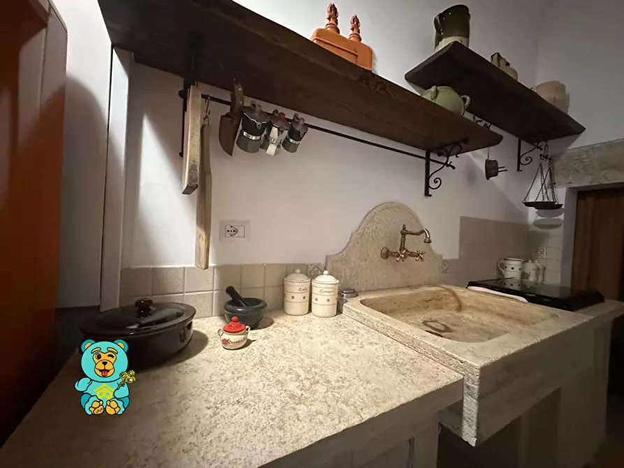 Immagine 89 di Palazzo in vendita  a Soleto