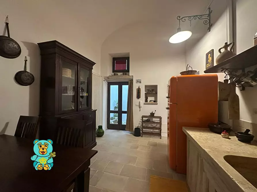 Immagine 90 di Palazzo in vendita  a Soleto