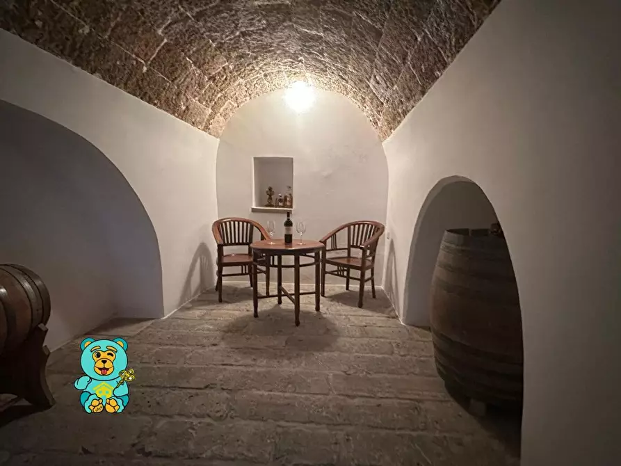 Immagine 44 di Palazzo in vendita  a Soleto