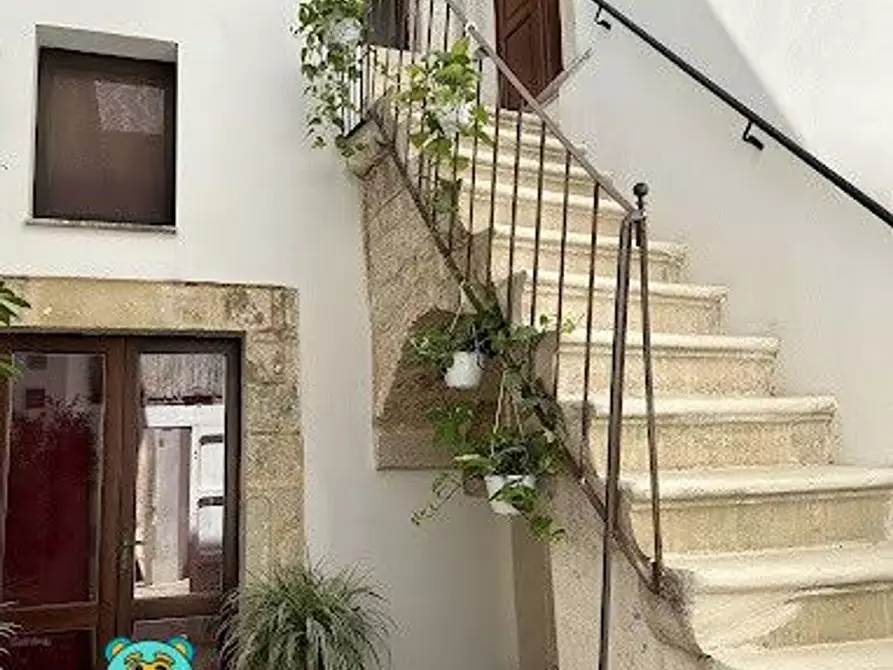 Immagine 2 di Palazzo in vendita  a Soleto