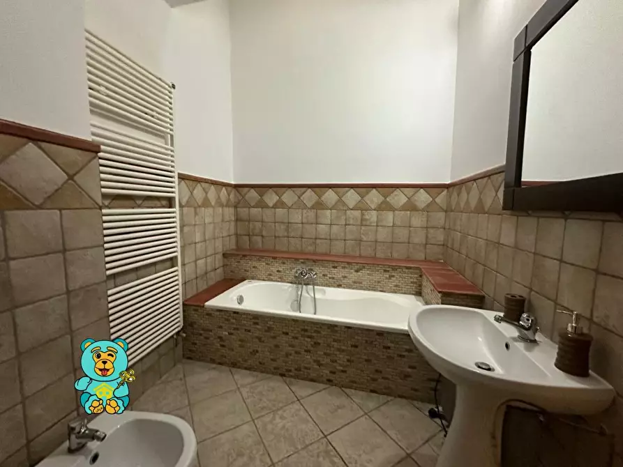 Immagine 58 di Palazzo in vendita  a Soleto