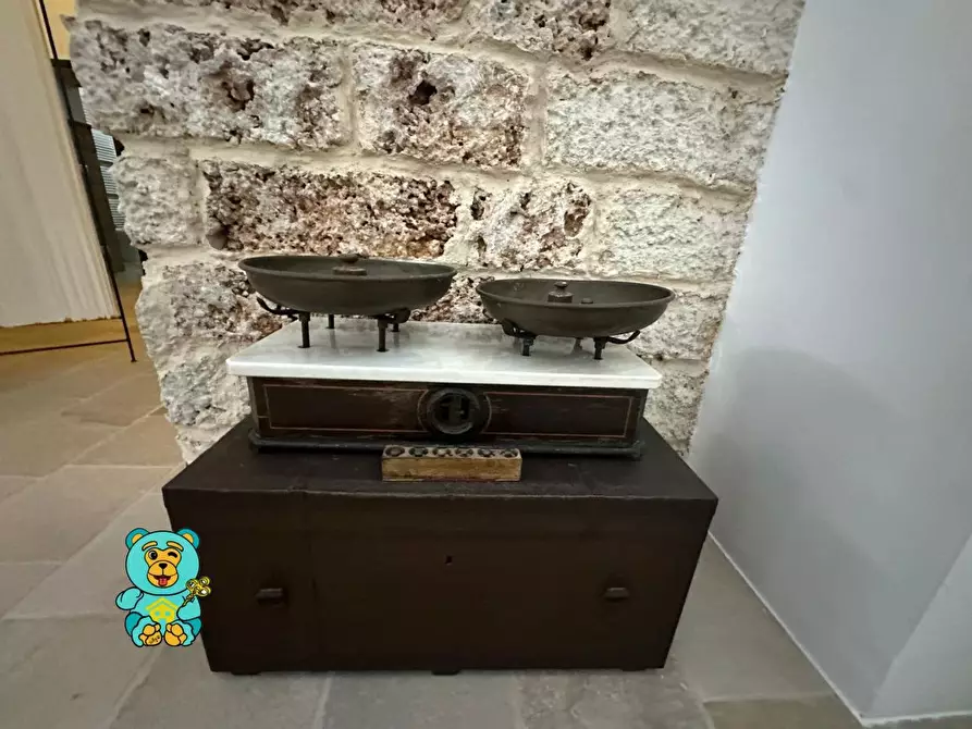 Immagine 97 di Palazzo in vendita  a Soleto