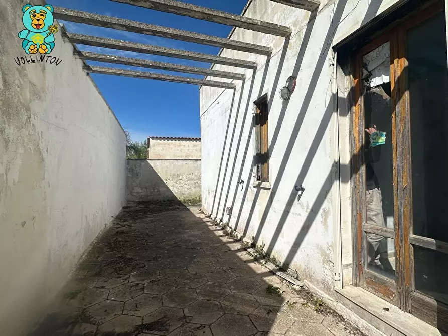 Immagine 27 di Casa indipendente in vendita  a Lecce