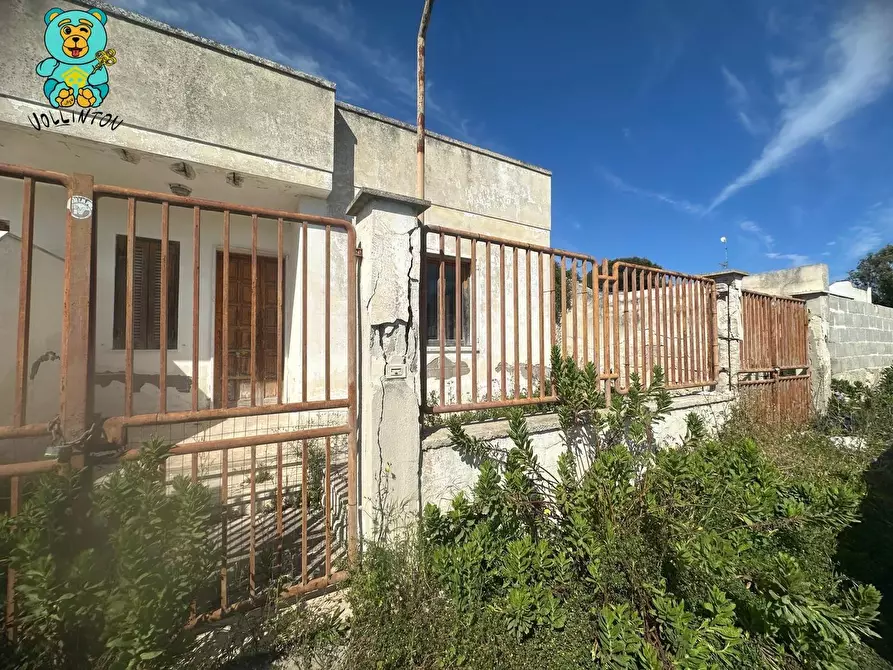 Immagine 28 di Casa indipendente in vendita  a Lecce