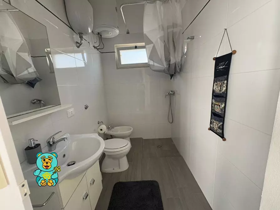 Immagine 9 di Casa indipendente in vendita  a Lecce