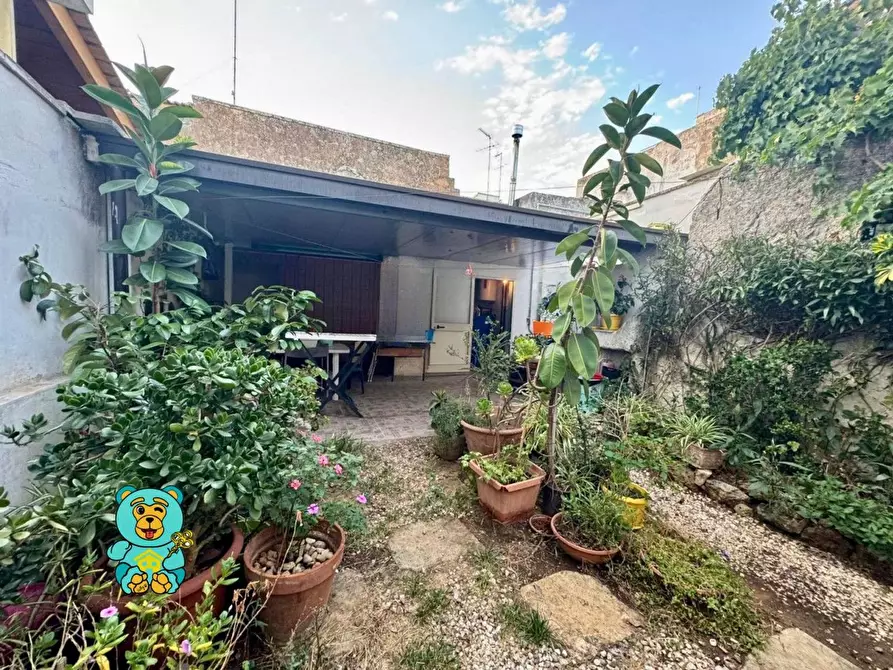 Immagine 11 di Casa indipendente in vendita  a Caprarica Di Lecce