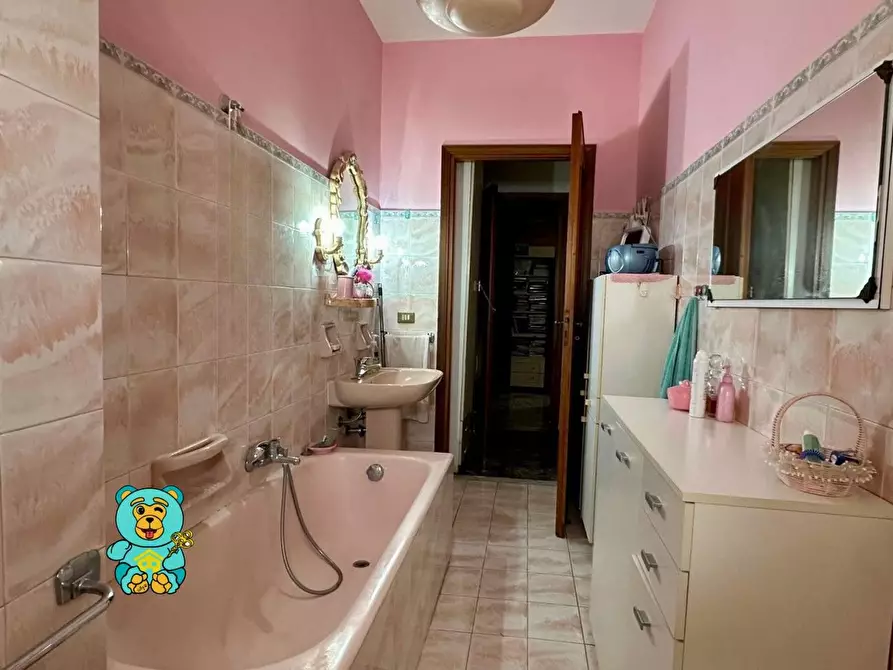 Immagine 16 di Appartamento in vendita  a Lecce