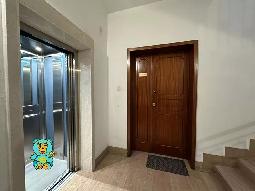 Immagine 30 di Appartamento in vendita  a Lecce