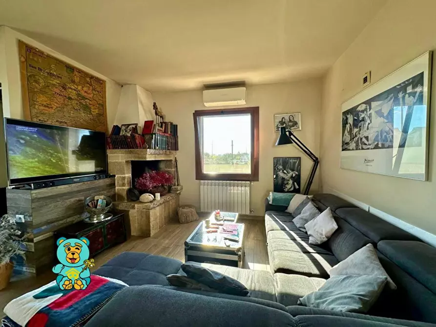 Immagine 38 di Villa in vendita  a Castrignano Del Capo