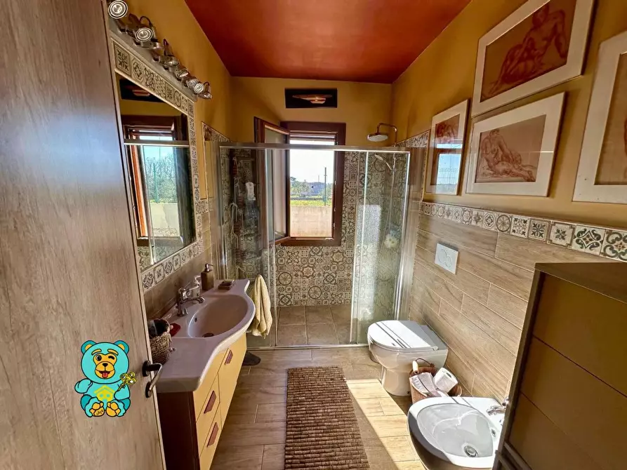 Immagine 17 di Villa in vendita  a Castrignano Del Capo