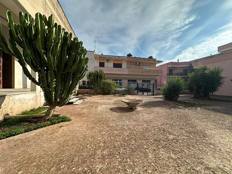 Immagine 45 di Casa indipendente in vendita  a Copertino