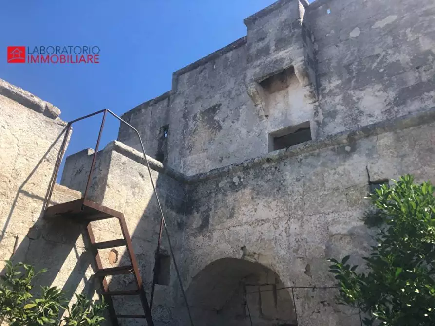 Immagine 36 di Casa colonica in vendita  a Diso