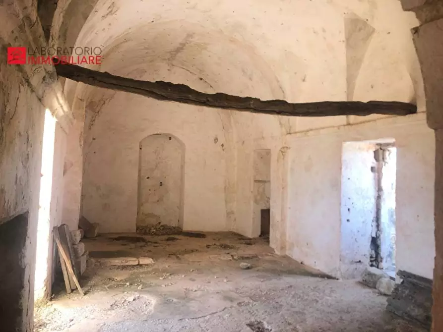 Immagine 11 di Casa colonica in vendita  a Diso